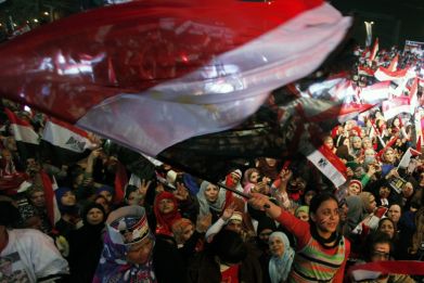 Supporters of Egypt's army and police gather at Tahrir square in Cairo, on the third anniversary of Egypt's uprising