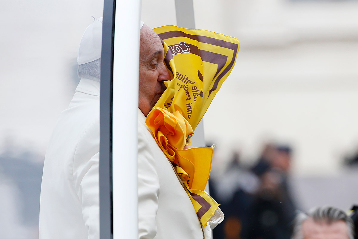 pope scarf
