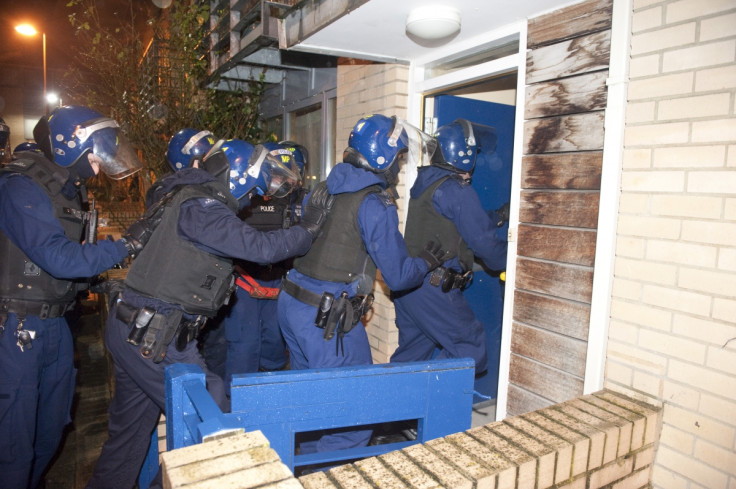 Met police raid