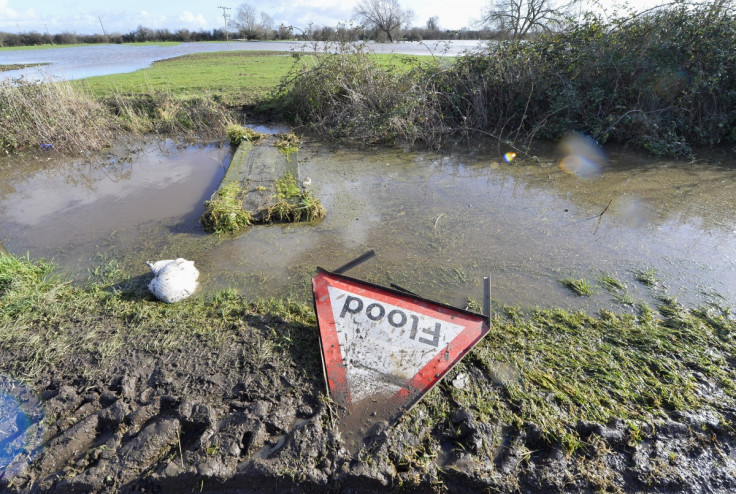 Police have advised people in the Thameside area who feel unwell or shows signs of vomiting, diarrhoea and fever to seek medical assistance