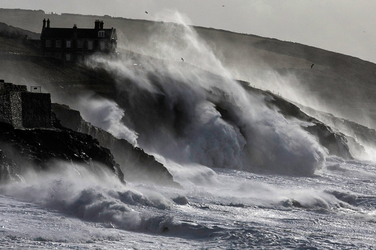 storms cornwall