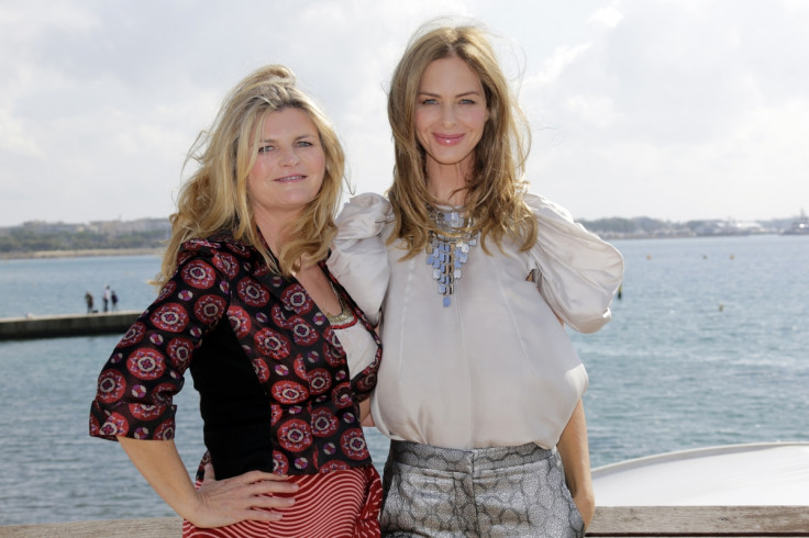 Trinny Woodall from Trinny and Susannah has made a jibe against Nigella Lawson in a blog post