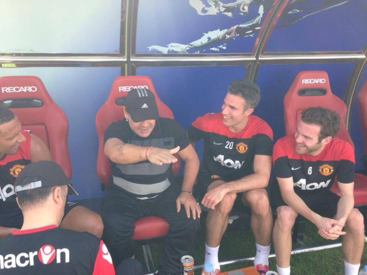 Maradona Manchester United Dubai Training Van Persie Mata