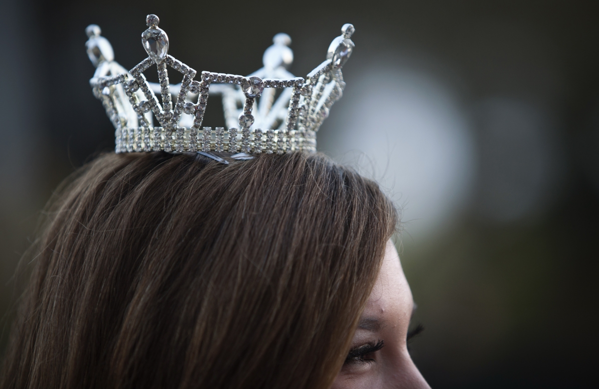 Russia Calls To Ban Child Beauty Pageants: Should We Do The Same?