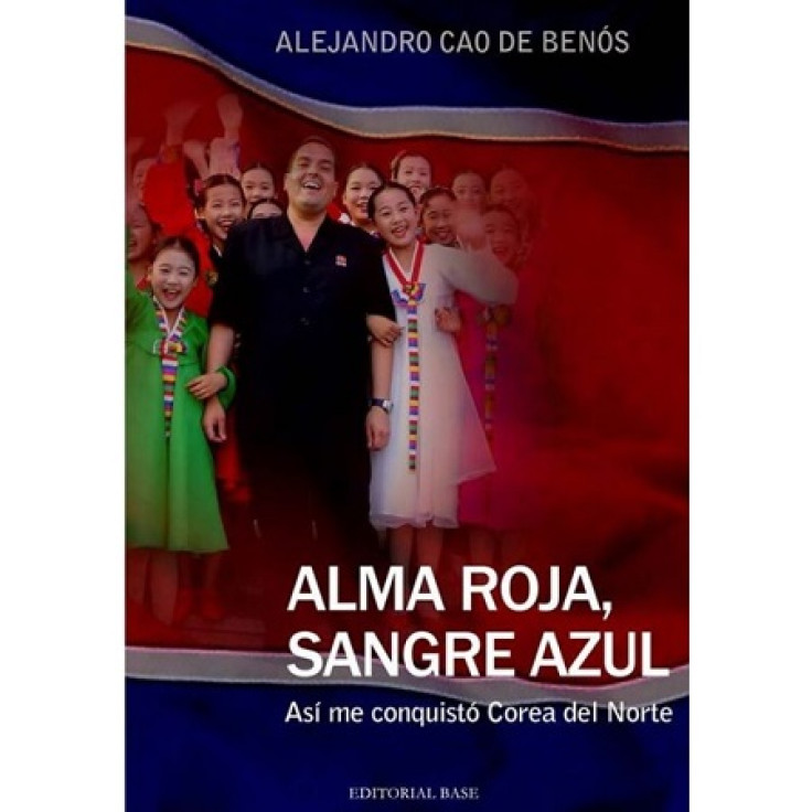 The cover of Senior Alejandro Cao de Benos' book