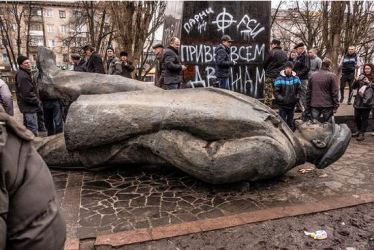 Lenin statue,