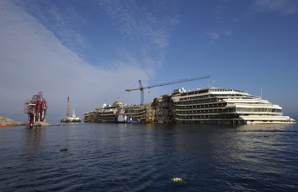 Фото costa concordia