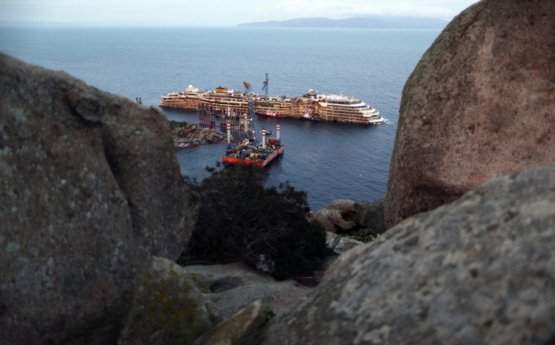 Costa Concordia wreckage Giglio