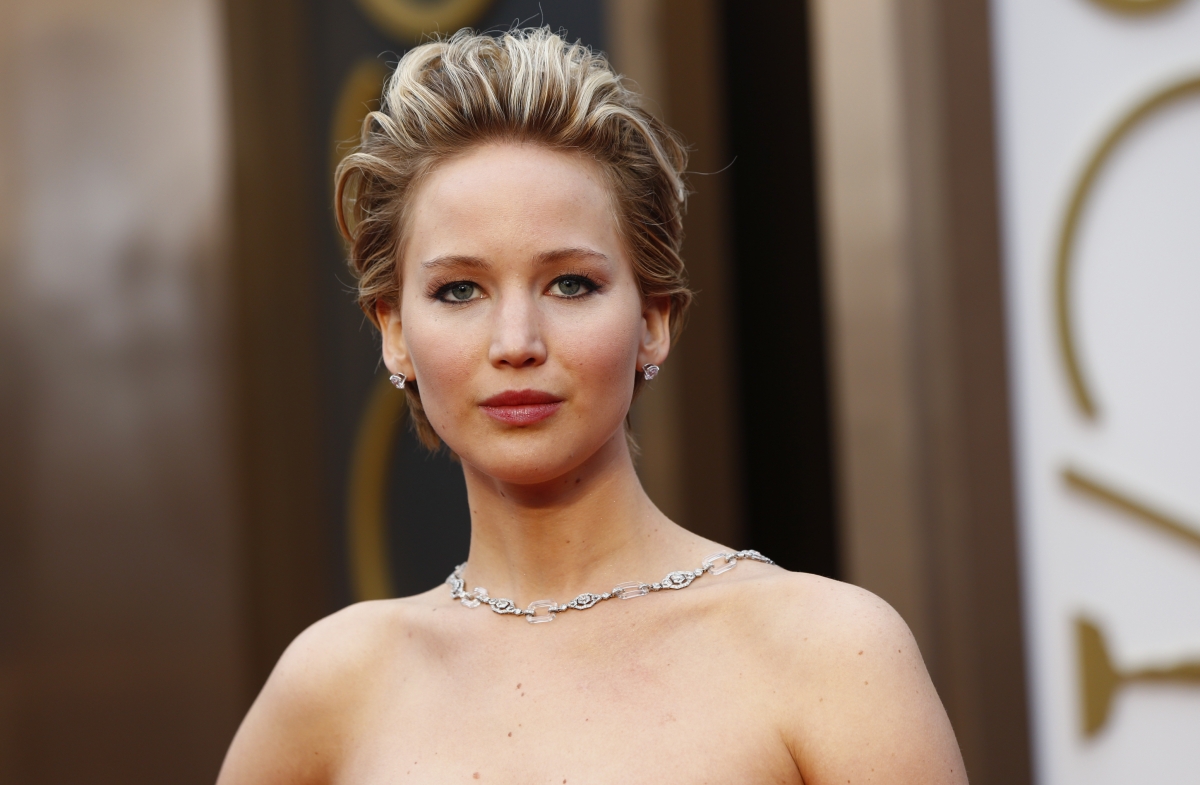 Nude Photos of Jennifer Lawrence Leak PEOPLEcom