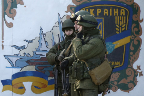 Ukraine Crisis: Russian Military Tightens Grip on Crimea