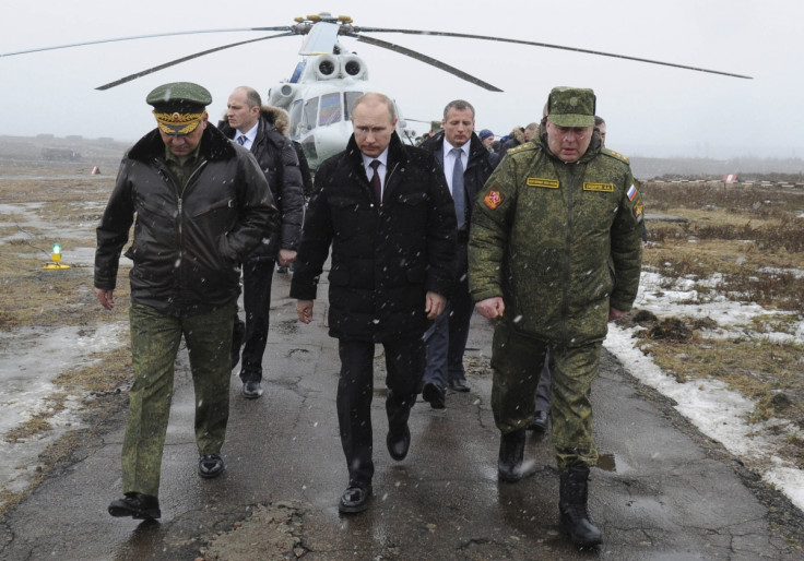 Putin Inspects Russian Troops
