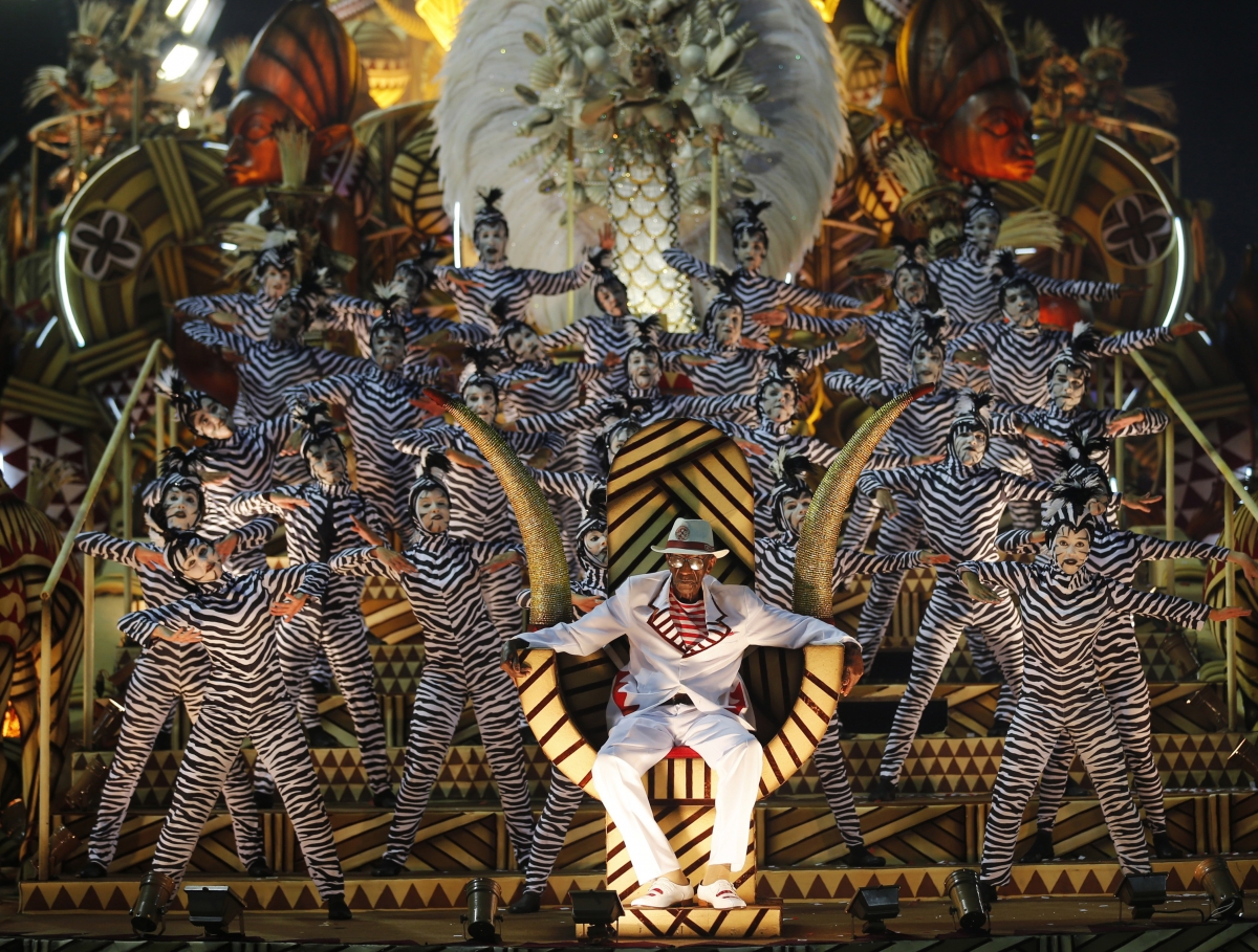 Rio Carnival 2014: Craziest Costumes at the Parade