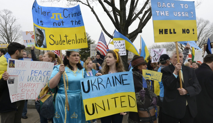 Ukraine Crisis: Obama Urges Diplomatic Solution but Putin Remains Defiant