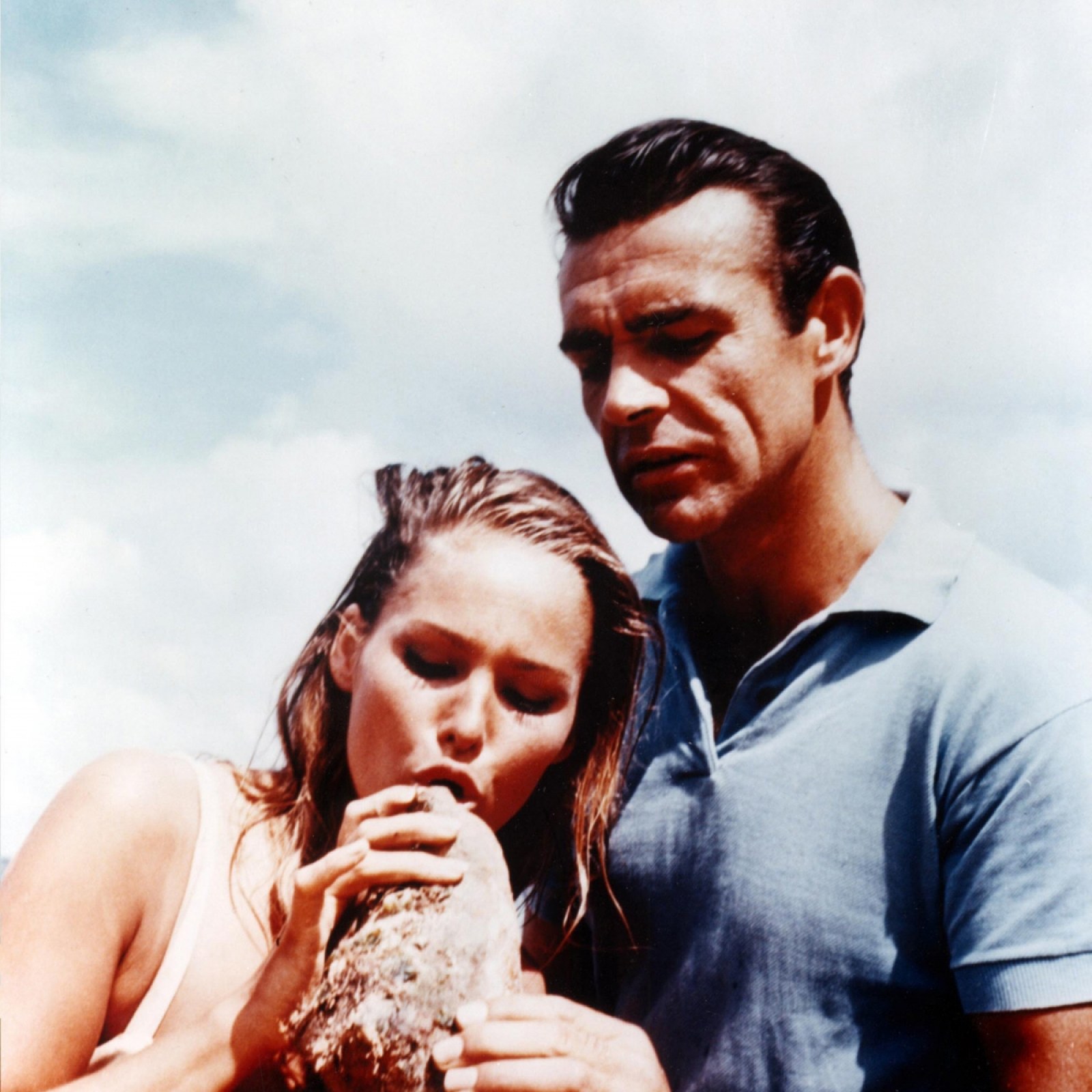 HWC Trading A4 Sean Connery & Ursula Andress James Bond Dr No - Photo Signée Autographe Cadeau Cinéma Pour Fans