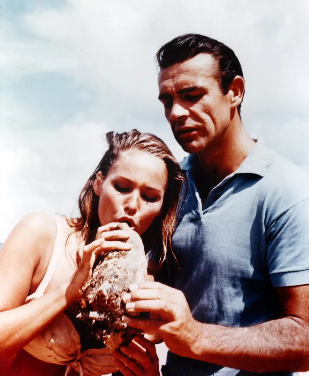 11x15 CM Photo James Bond 007 Against Dr No Ursula Andress And Sean Connery 