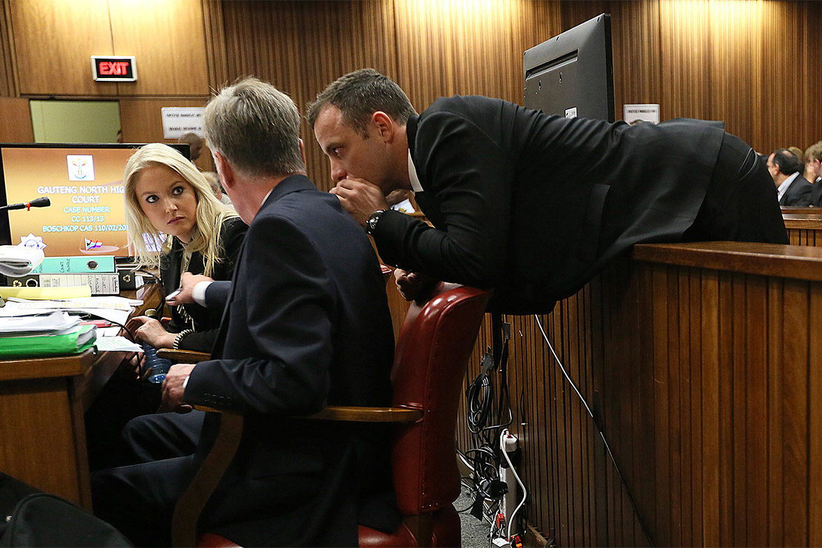 Oscar Pistorius Murder Trial Photos Dramatic Scenes Inside And Outside 
