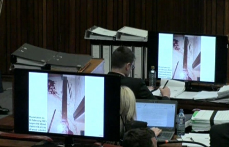 Blood belonging to Reeva Steenkamp smeared on floor in the home of Oscar Pistorius was show to the court