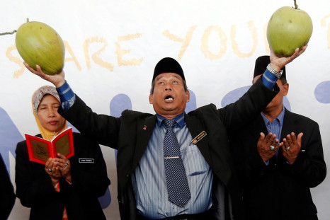 Missing Malaysian airlines flight and bomoh rituals at airport