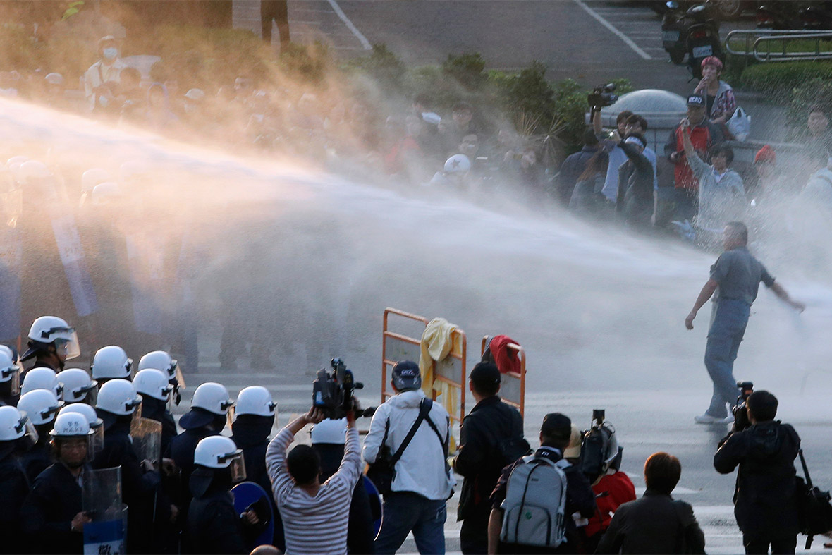 24 water cannon