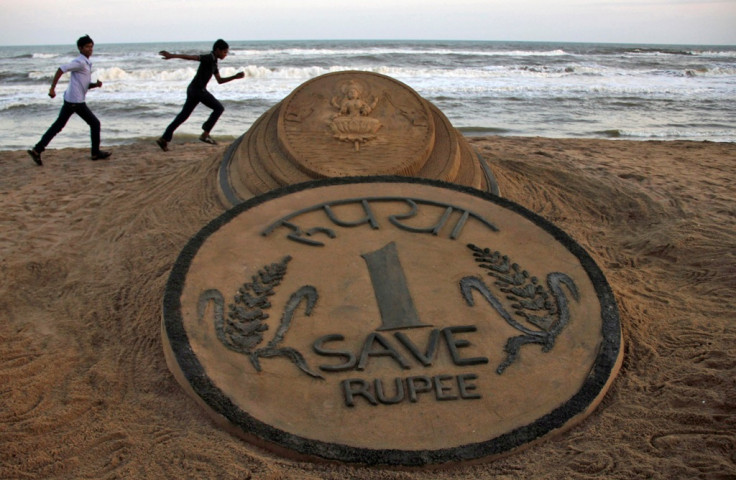 Indian Rupee Sand Sculpture