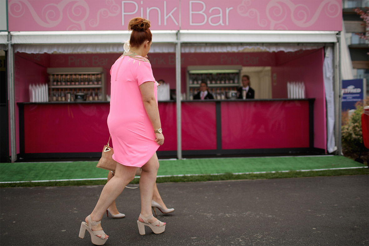 pink bar