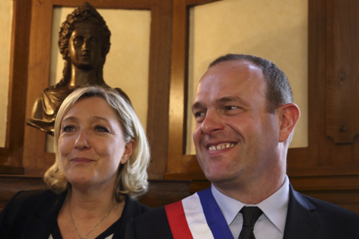 French National Front Mayor Steeve Briois Evicts Dreyfus Affair  human rights NGO