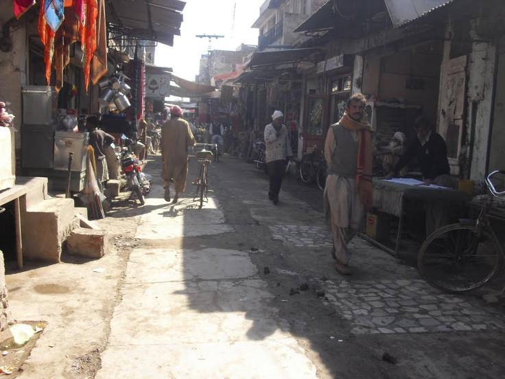 The main bazaar in Sharpur City. (Bilal Qazi)