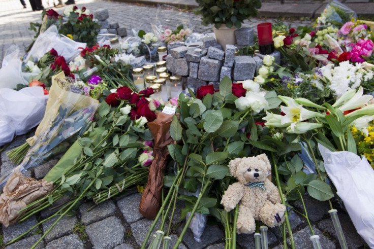 The Rose Tribute to Victims of Norway Massacre