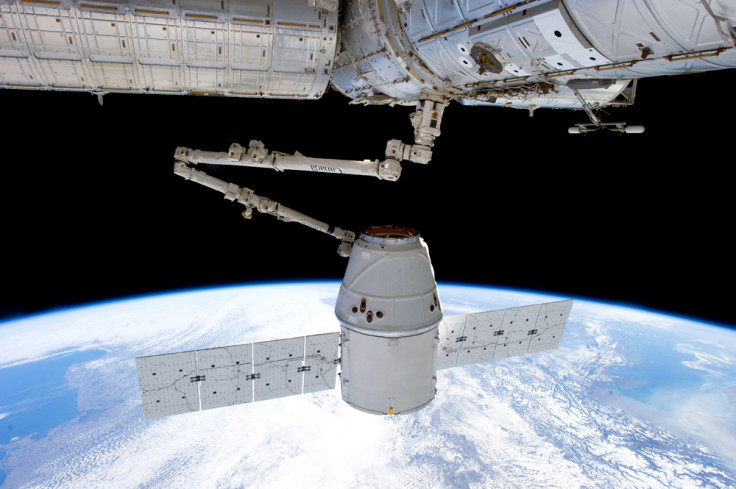 The Dragon capsule transporting the experiment of the University of Zurich to the ISS