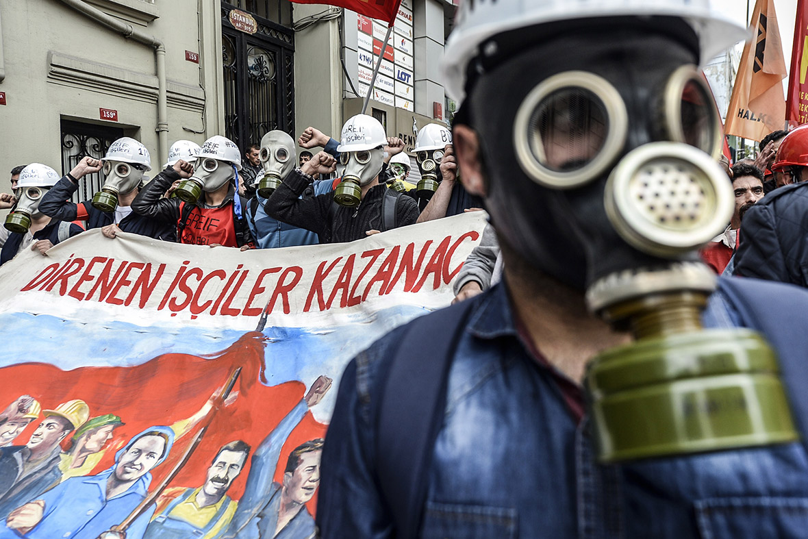 gas masks banner