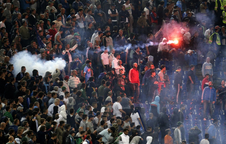Football fans clash in Rome