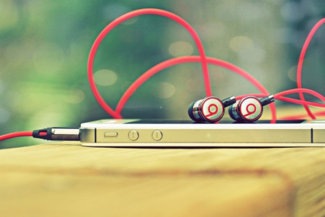 Why is Apple Paying $3.2bn for Beats Electronics?