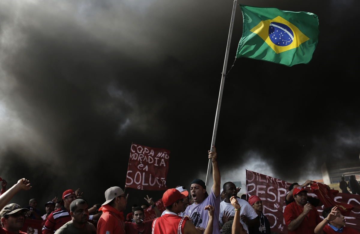 members-brazils-homeless-workers-movement-mtst-join-protests-streets-rio.jpg members-brazils-homeless-workers-movement-mtst-join-protests-streets-rio.jpg
