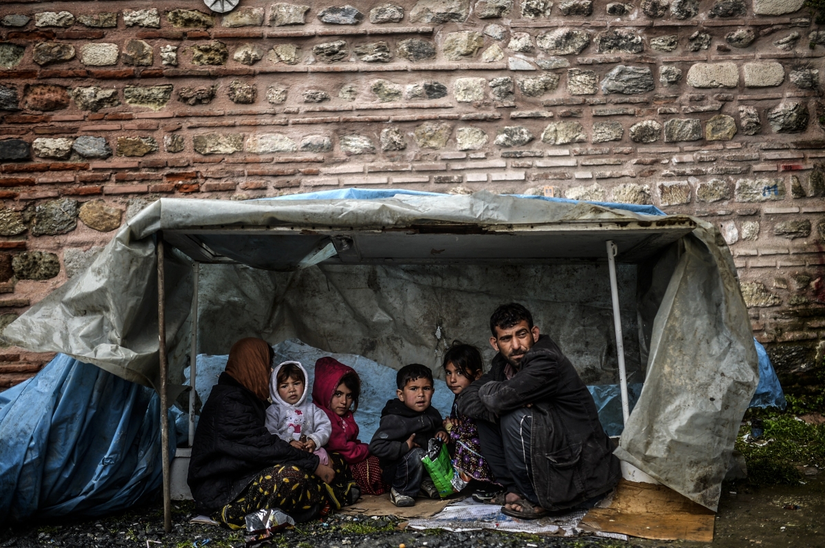 Syrian refugees children istanbul Turkey