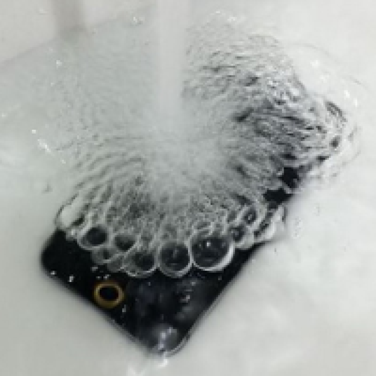 waterproof iphone 6