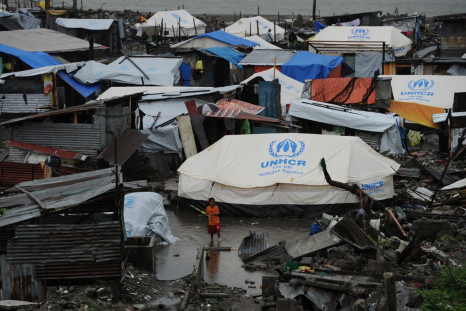 Tacloban Typhoon Haiyan Fire Kills Mother and five Children