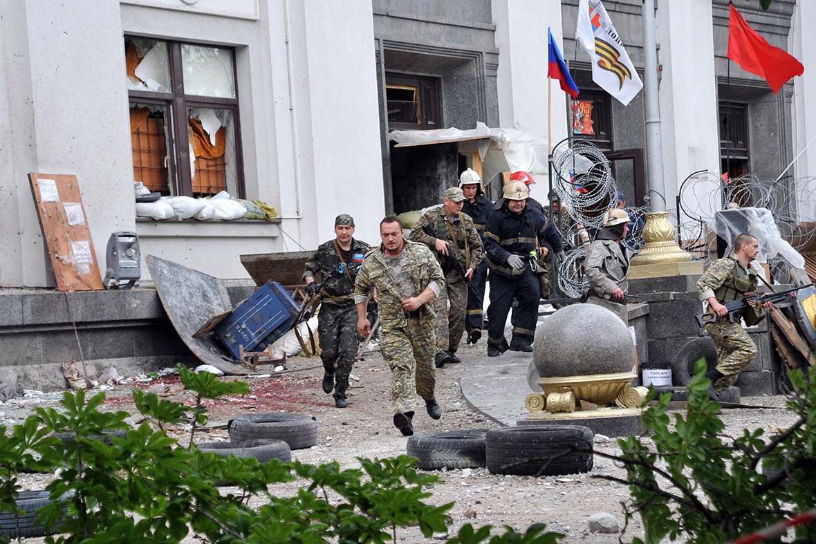 Ukraine Crisis: Pro-Russian Insurgents Attack Border ...