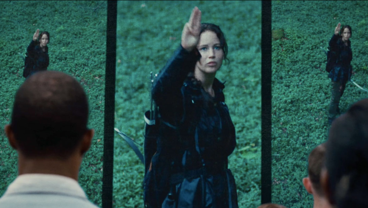 hunger games salute