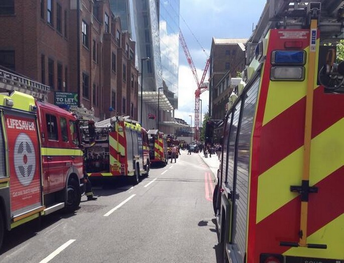 London's Shard Skyscaper Evacuated as Fire Brigade Investigates Smoke ...