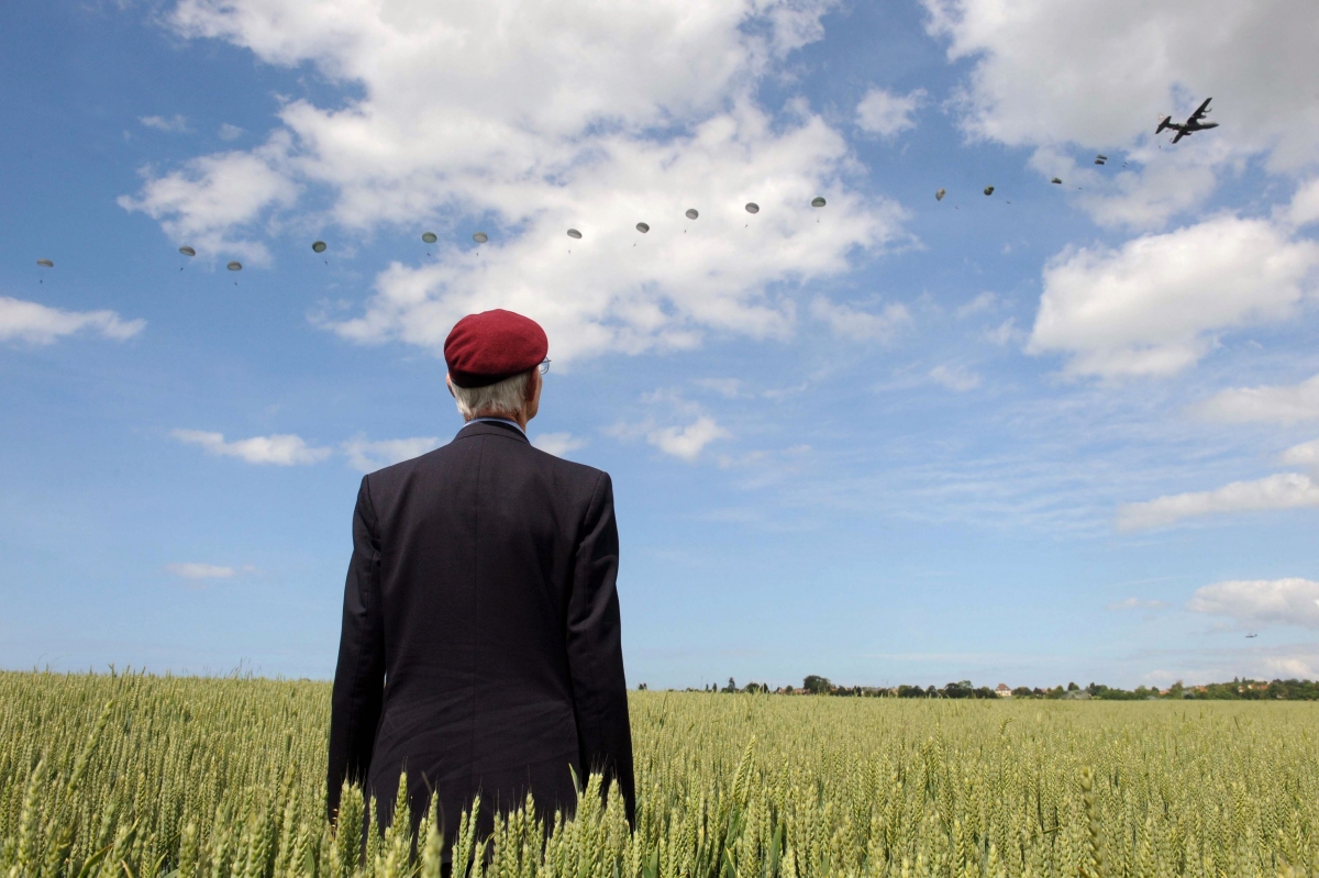 D-Day Veterans Parachute in Again for 70th Anniversary