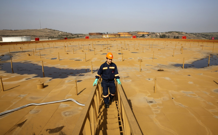 Ceyhan oil worker