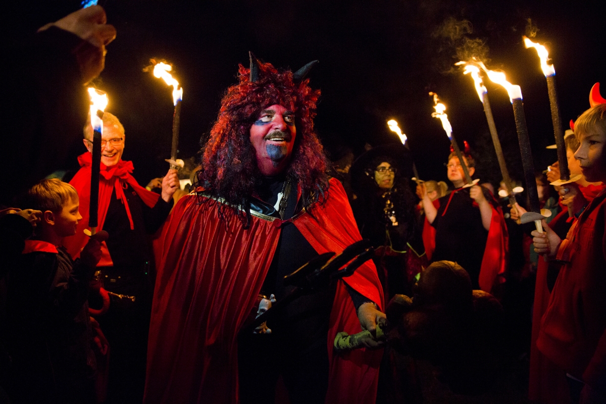 Cultists, Pagans and Druids Sign Up for UK Armed Forces