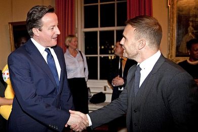 Gary Barlow meets David Cameron