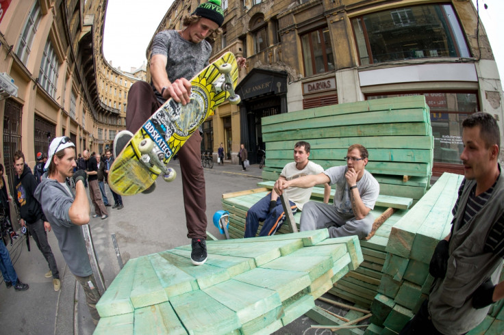 Skateboarder Balázs Jassek works with Vodafone to highlight monuments and landmarks in Hungary's capital city