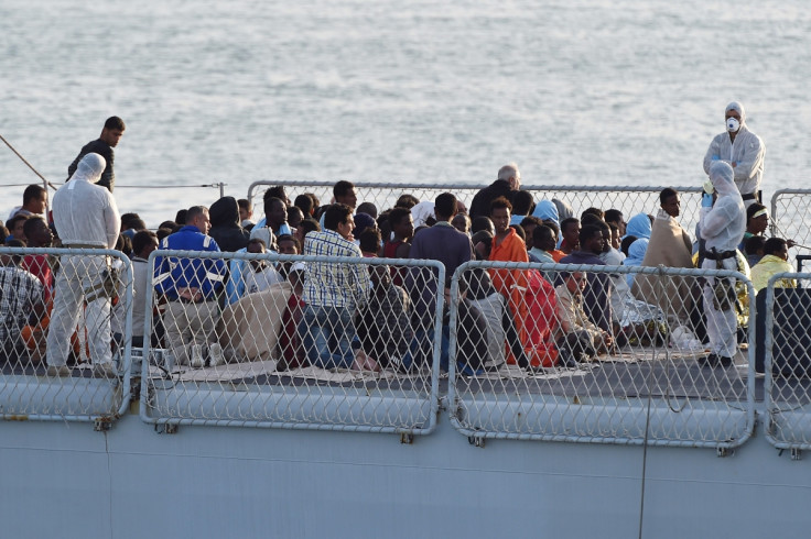 Italy Boat Migrant Tuberculosis navy