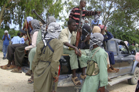 Somalia al-Shabaab militants attack Mpeketoni town in Kenya