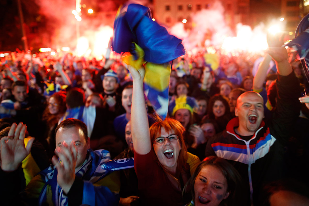 world cup bosnia fans