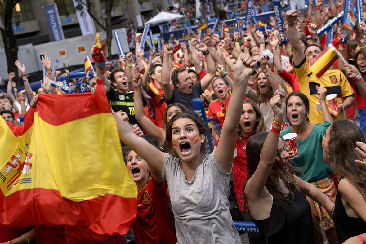 world cup fans spain