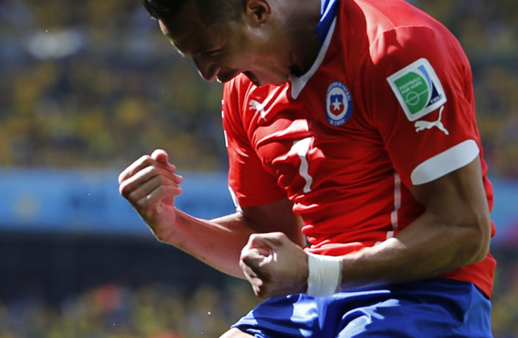 Chile's Alexis Sanchez celebrates his goal against Brazil