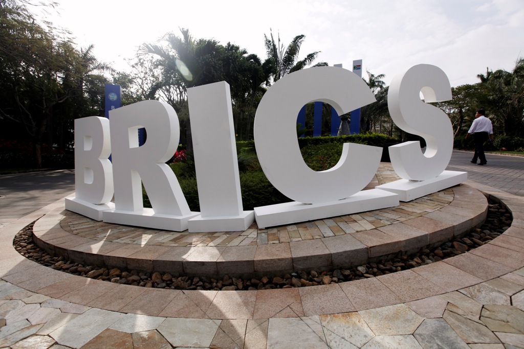 Brics Logo